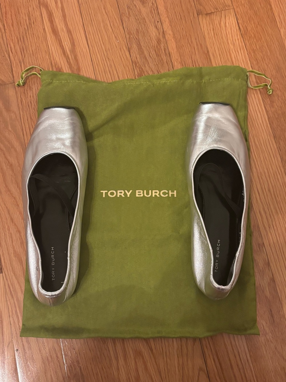 Tory Burch Leather Ballet Flats - Silver Size 8